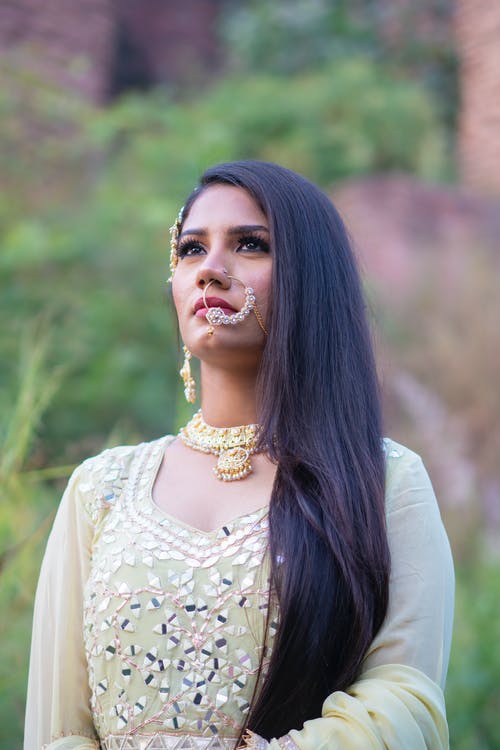 有关垂直拍摄, 女人, 户外的免费素材图片