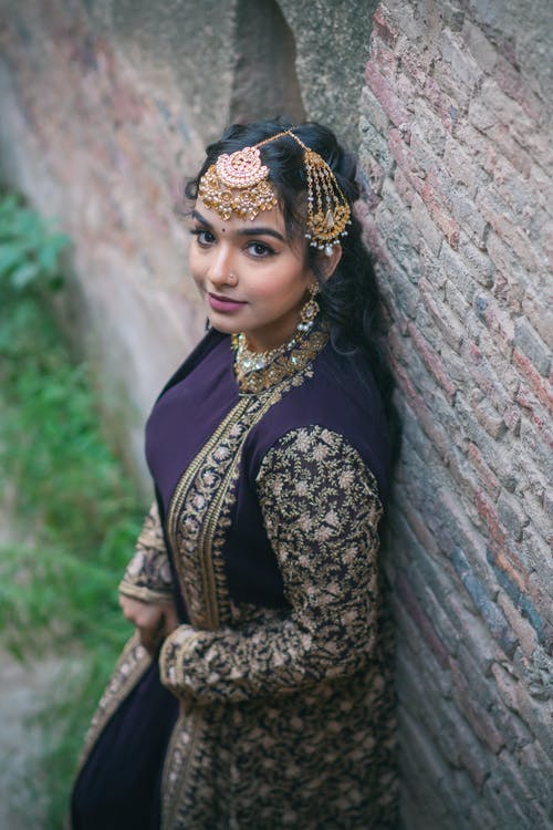 有关传统, 垂直拍摄, 头巾的免费素材图片