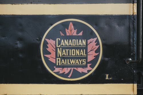 有关加拿大国家铁路, 标志, 金属门的免费素材图片