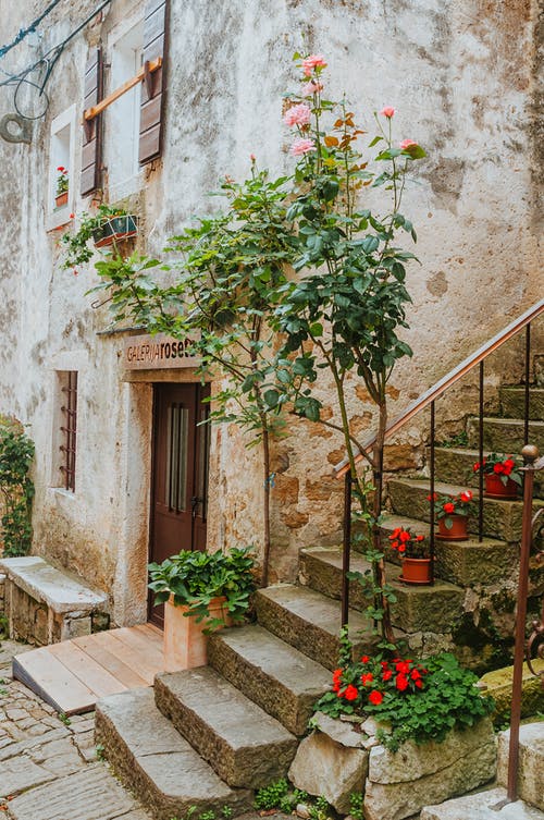 有关垂直拍摄, 工厂, 水泥墙的免费素材图片