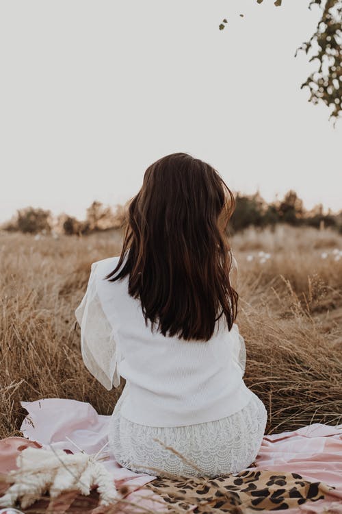 有关匿名, 坐, 垂直拍摄的免费素材图片