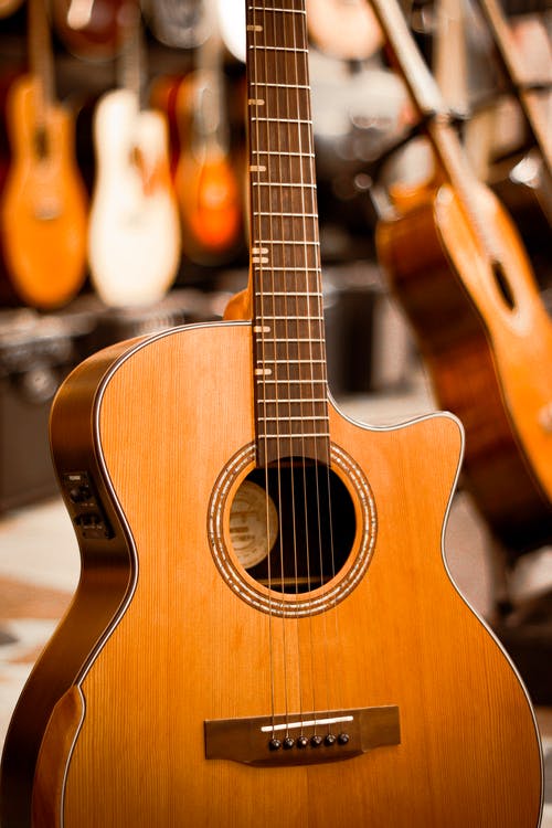 有关原聲吉他, 垂直拍摄, 樂器的免费素材图片
