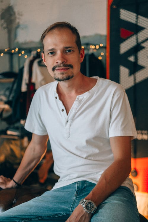 有关人, 垂直拍摄, 特写的免费素材图片