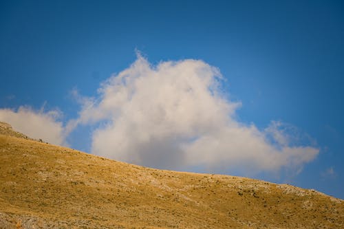 有关低角度拍摄, 山, 山边的免费素材图片