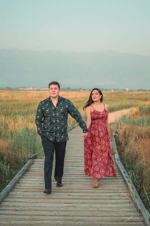 有关一对, 一起, 垂直拍摄的免费素材图片