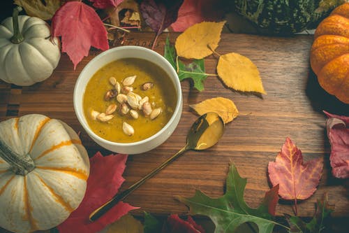 有关南瓜, 木板, 树叶的免费素材图片