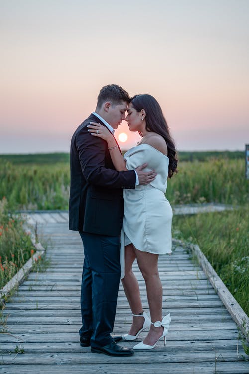 有关一對, 亲热, 全景的免费素材图片