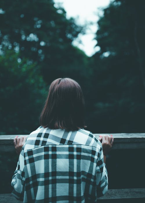 有关垂直拍摄, 女人, 後視圖的免费素材图片