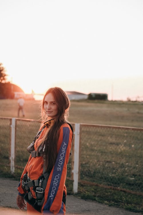 有关伞兵, 女人, 跳伞玩家的免费素材图片