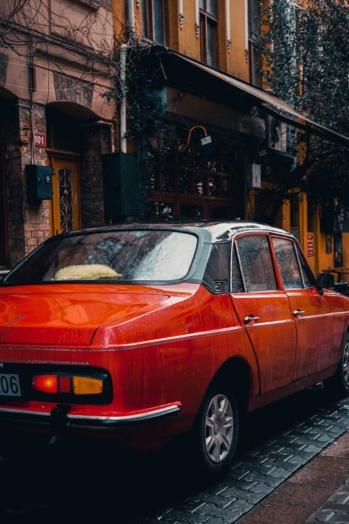 有关停, 四门轿车, 垂直拍摄的免费素材图片