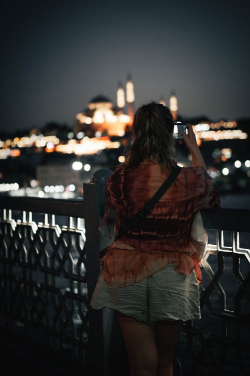 有关垂直拍摄, 女人, 後視圖的免费素材图片