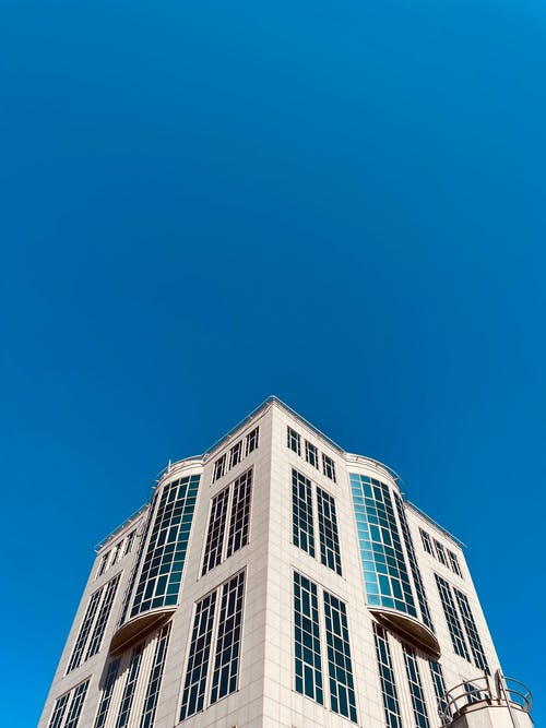 有关低角度拍攝, 垂直拍摄, 城市的免费素材图片