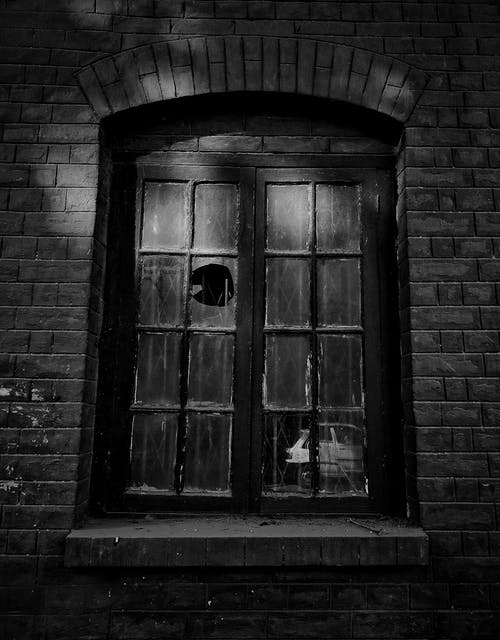 有关垂直拍摄, 灰阶, 玻璃窗的免费素材图片