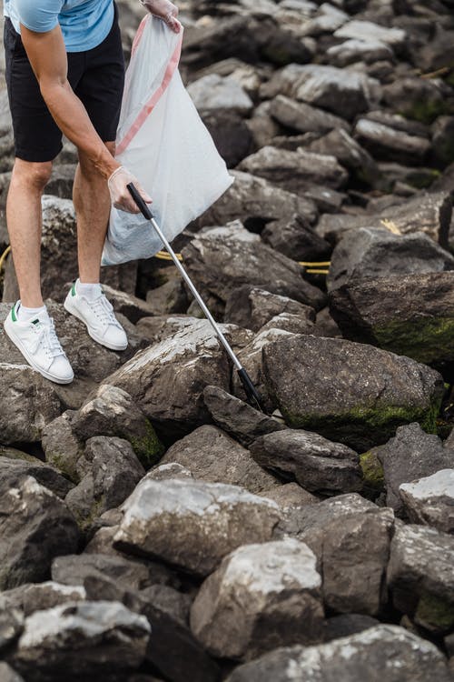 有关t恤, 人, 垃圾的免费素材图片