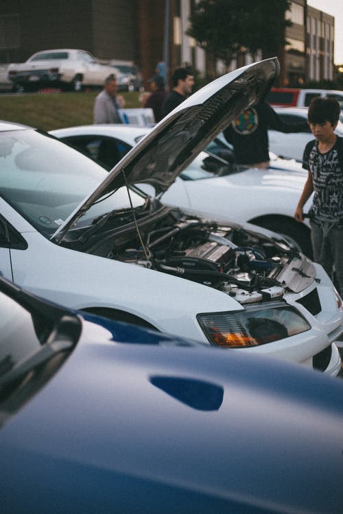 有关三菱电机, 三菱蓝瑟进化, 人的免费素材图片
