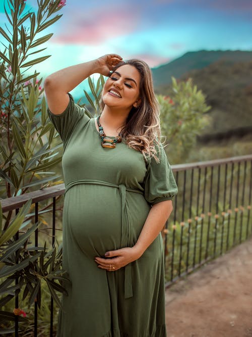 有关人, 垂直拍摄, 女人的免费素材图片