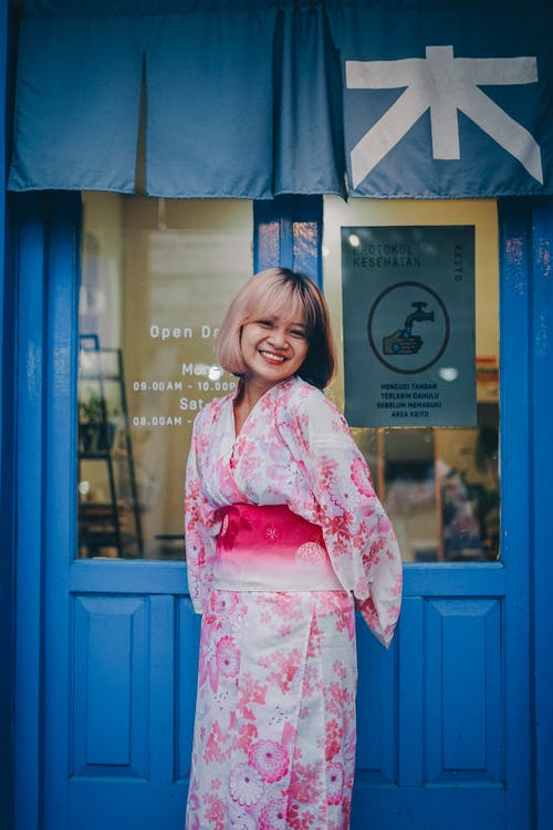 有关和服, 垂直拍摄, 女人的免费素材图片