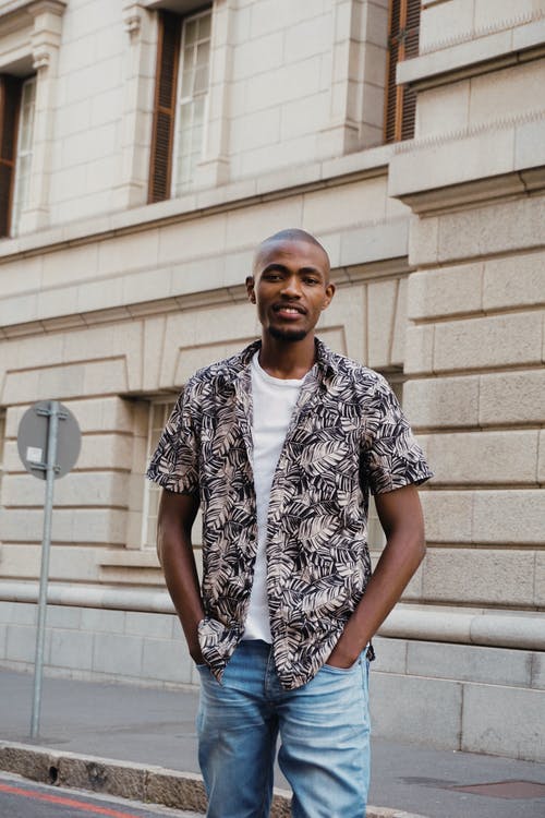 有关人, 休闲装, 垂直拍摄的免费素材图片