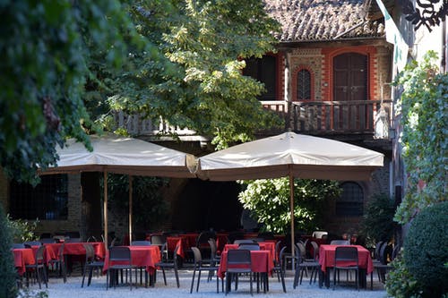 有关@户外, 天井, 座位的免费素材图片