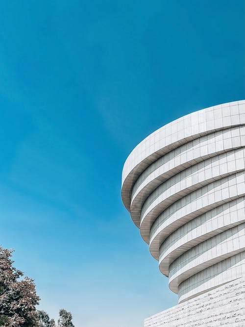 有关低角度拍摄, 垂直拍摄, 建筑外观的免费素材图片