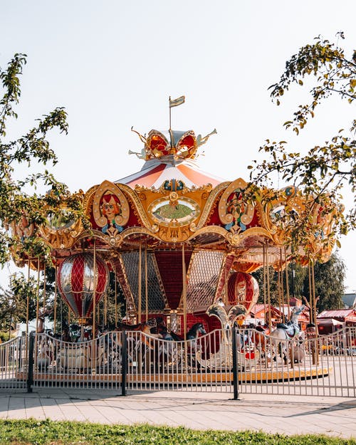 有关嘉年华, 娱乐, 旋转木马的免费素材图片