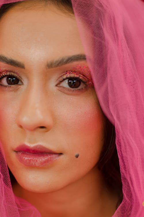 有关亮妆, 光鲜亮丽, 口红的免费素材图片