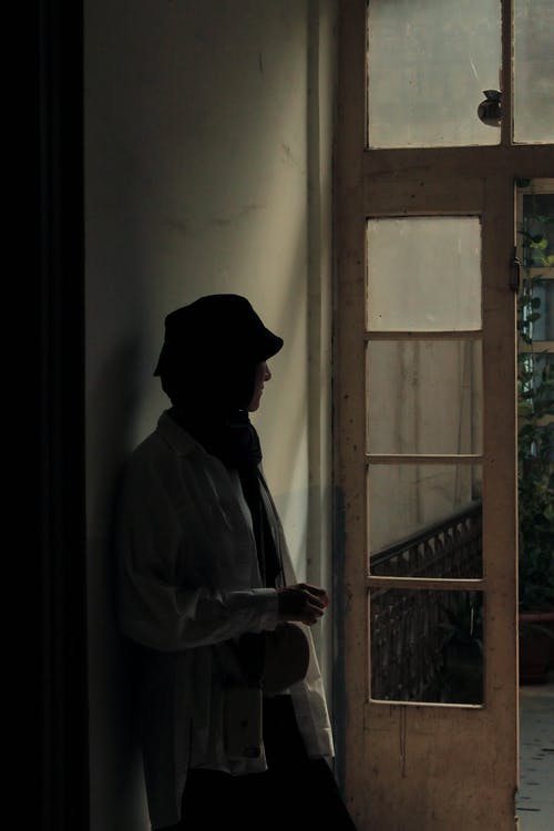 有关垂直拍摄, 坏心情, 夹克的免费素材图片