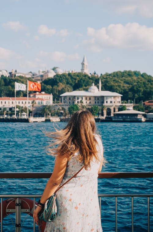 有关后视图, 女人, 河边的免费素材图片