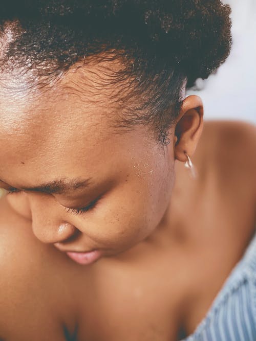 有关垂直拍摄, 爆炸頭, 特写的免费素材图片