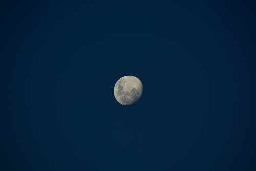 有关月圆, 蓝天的免费素材图片