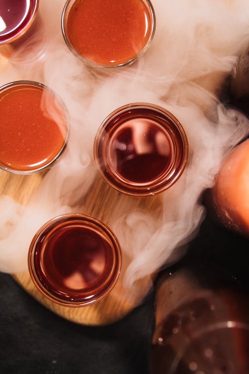 有关垂直拍摄, 水杯, 酒精饮料的免费素材图片