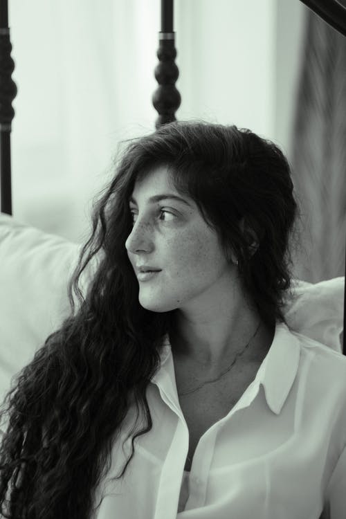 有关垂直拍摄, 女人, 年轻的免费素材图片