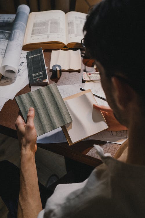 有关人, 天, 室内的免费素材图片
