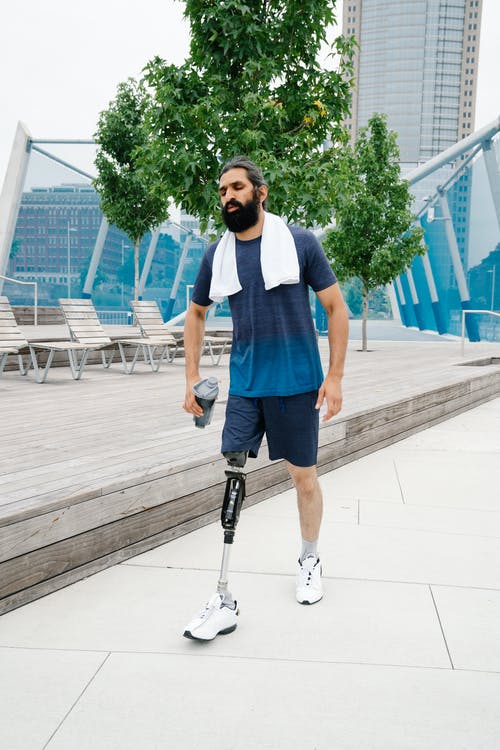 有关人, 假体, 假肢的免费素材图片