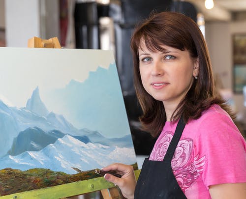 有关人, 女人, 室内的免费素材图片