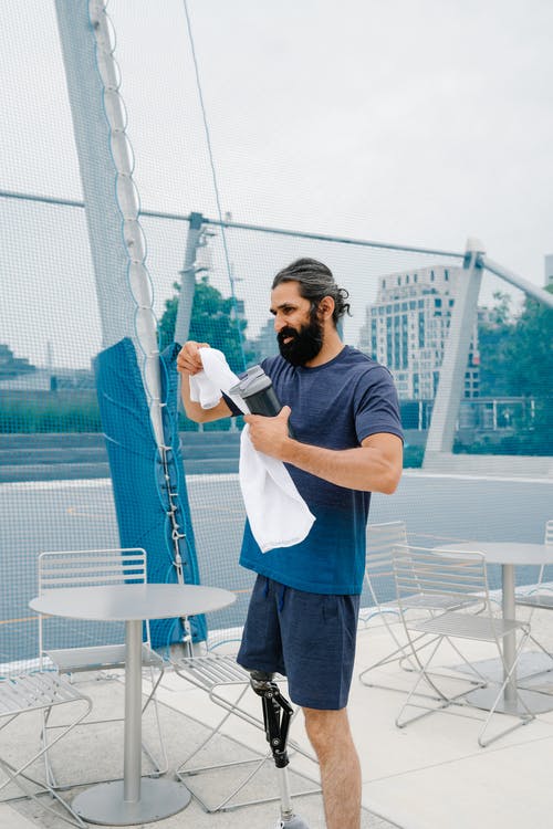 有关人, 假体, 假肢的免费素材图片