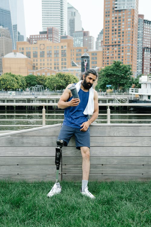 有关人, 假体, 假肢的免费素材图片