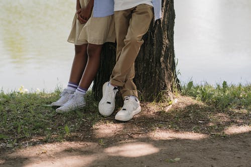 有关一对, 人体腿, 倚的免费素材图片