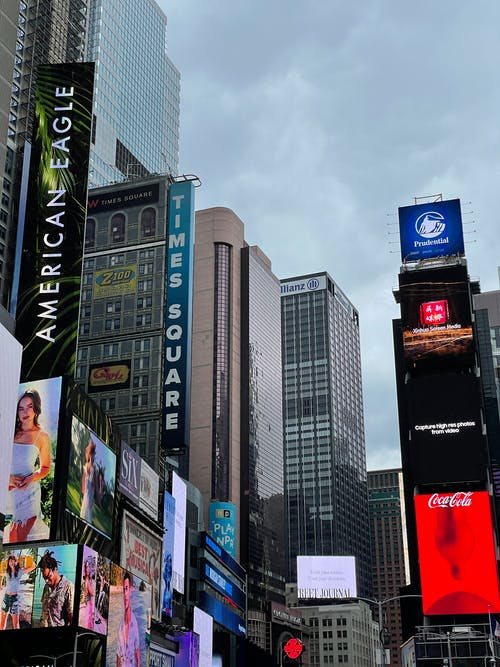 有关垂直拍摄, 建筑, 时代广场的免费素材图片