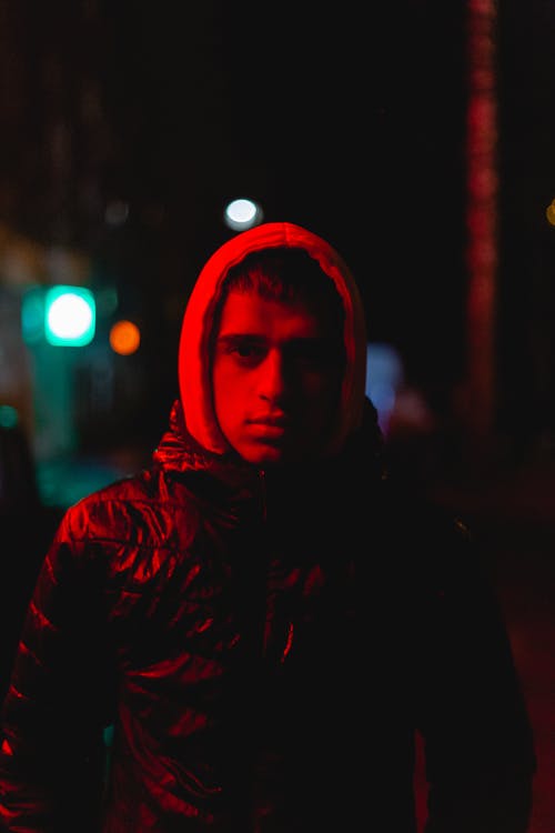 有关人, 垂直拍摄, 特写的免费素材图片