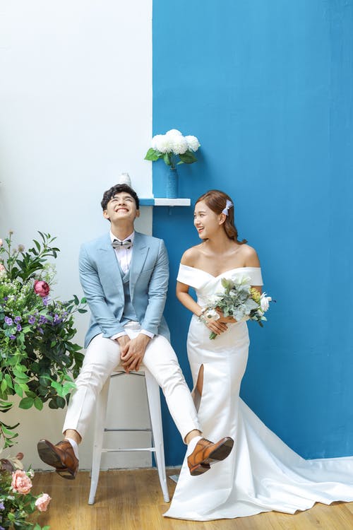 有关一對, 一起, 坐的免费素材图片