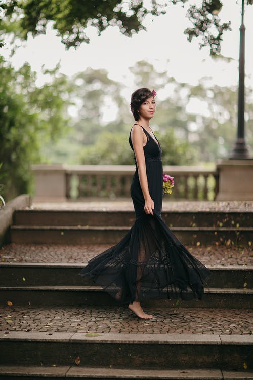 有关人, 侧面图, 垂直拍摄的免费素材图片