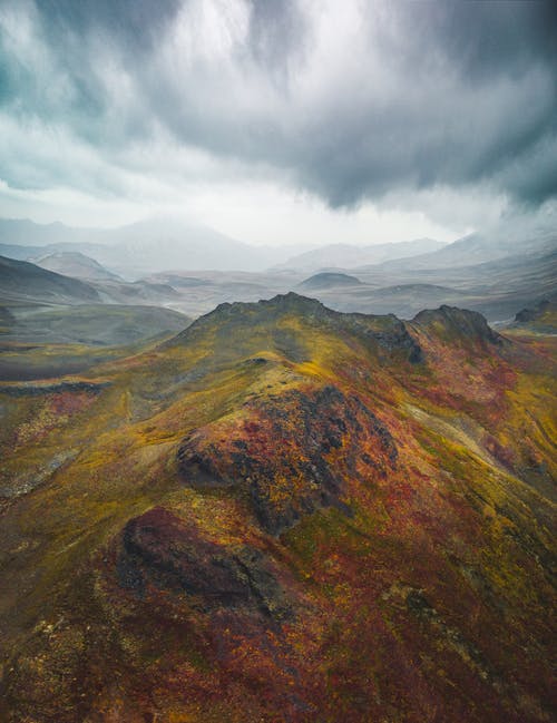 有关垂直拍摄, 天性, 山的免费素材图片