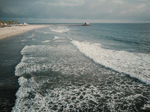 有关壞心情, 水, 海岸線的免费素材图片