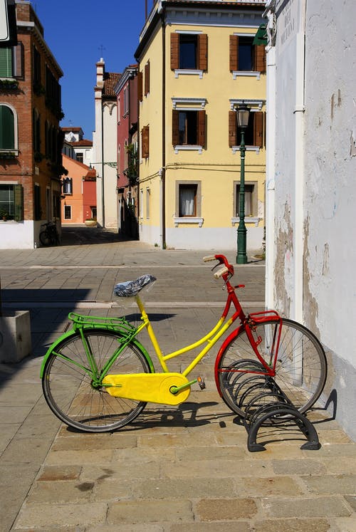 有关停, 垂直拍摄, 城市的免费素材图片