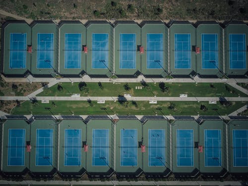 有关俯视图, 操场, 无人机摄影的免费素材图片