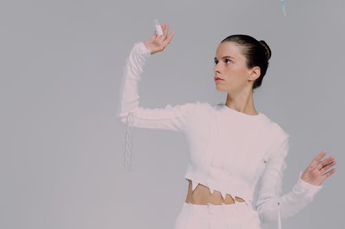 有关医药产品, 女性, 室内的免费素材图片