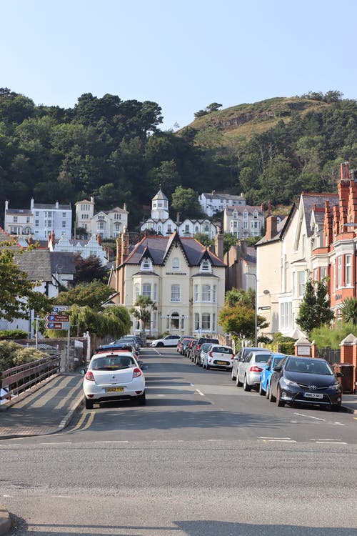 有关停, 垂直拍摄, 户外的免费素材图片