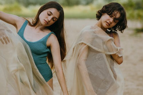 有关包裹, 天性, 女性的免费素材图片