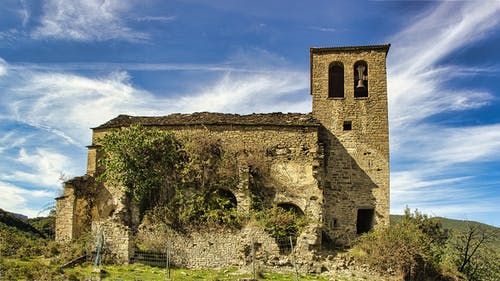 有关低角度拍摄, 修道院, 古老的的免费素材图片